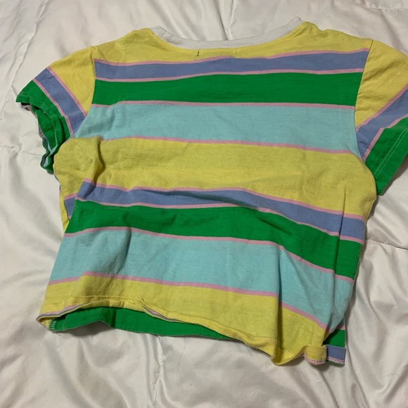 Forever 21 Cropped T-shirt - Picture 2 of 3